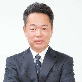 代表取締役近影